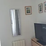 Sophie Dispo Dès Le 14 Juin Jusqu'au 26 Juillet Et Novembre 50m Des Cures Avec Son Coin Nuit Cosy Petit Balcon Vue Dégagée Wifi Place Parking Ascenseur Appartamento *