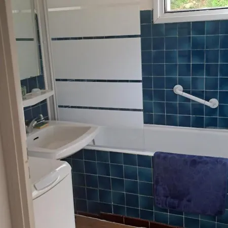 Oriente Nord Frais Bien Ventile Grand Balcon Wifi Parking Vue Etage Superieur * Amélie-les-Bains-Palalda